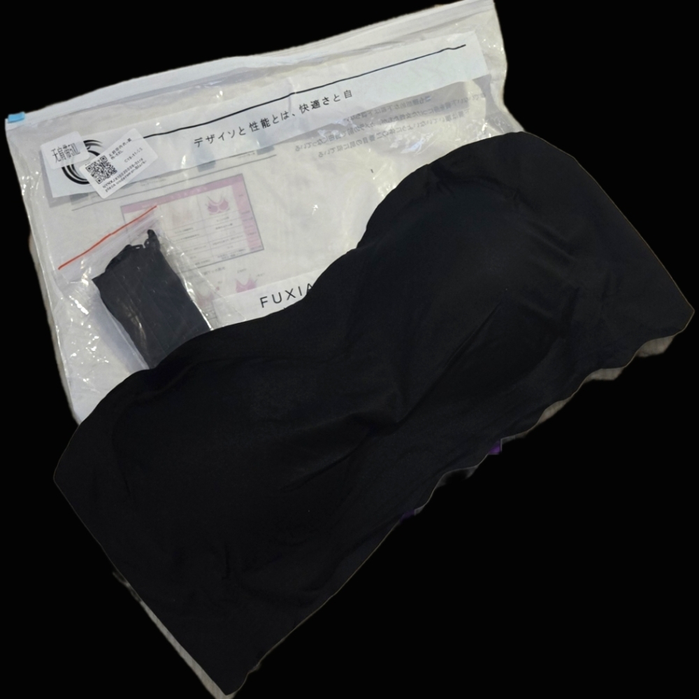 Wireless strapless bra